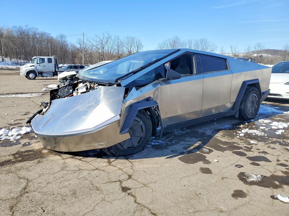 Продажа на аукционе авто 2024 Tesla Cybertruck, vin: 7G2CEHEDXRA056755, номер лота: 76439655