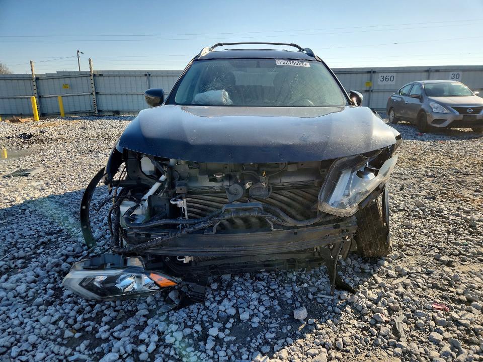 Продажа на аукционе авто 2017 Nissan Rogue, vin: JN8AT2MT9HW142663, номер лота: 76075525