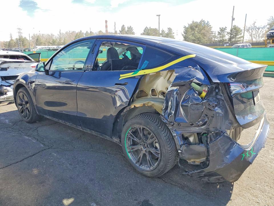 78376035 :رقم المزاد ، 7SAYGDEE6SA356161 vin ، 2025 Tesla Model Y مزاد بيع