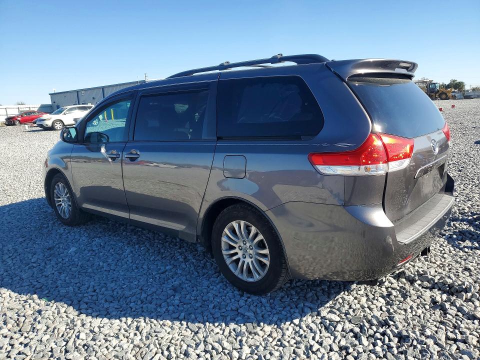 Aukcja sprzedaży 2011 Toyota Sienna, vin: 5TDYK3DC4BS079112, numer aukcji: 78855925