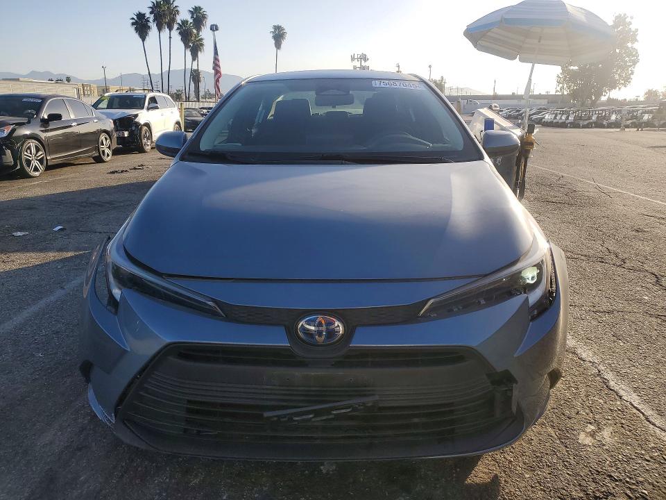 2024 Toyota Corolla მანქანა იყიდება აუქციონზე, vin: JTDBCMFE3R3036335, აუქციონის ნომერი: 75687045