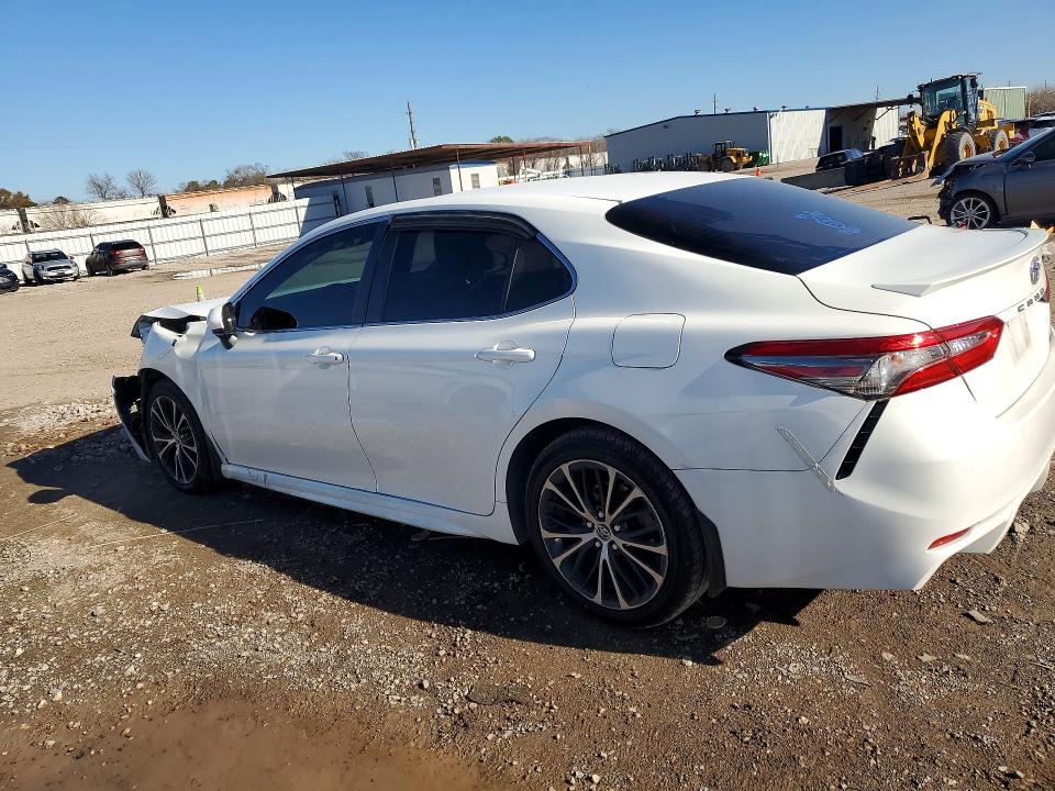 Продаж на аукціоні авто 2018 Toyota Camry, vin: JTNB11HK4J3048436, номер лоту: 76381345