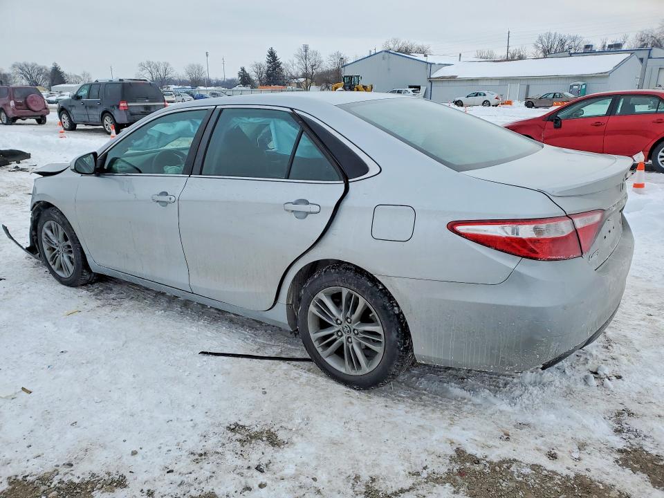 Aukcja sprzedaży 2015 Toyota Camry, vin: 4T1BF1FK4FU892711, numer aukcji: 76115125