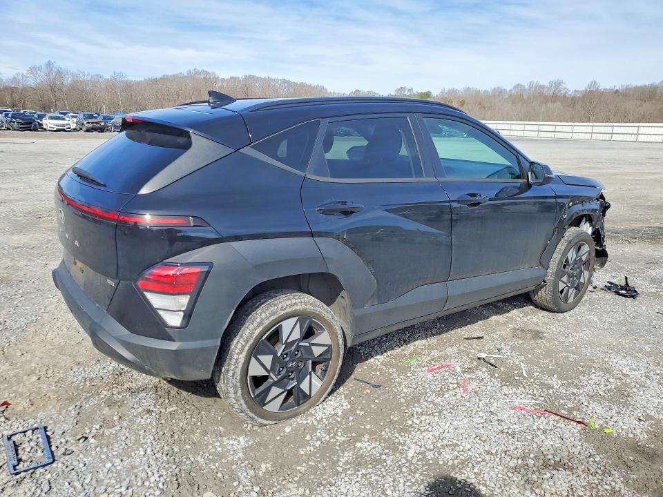 2024 Hyundai Kona მანქანა იყიდება აუქციონზე, vin: KM8HCCABXRU098967, აუქციონის ნომერი: 77858845