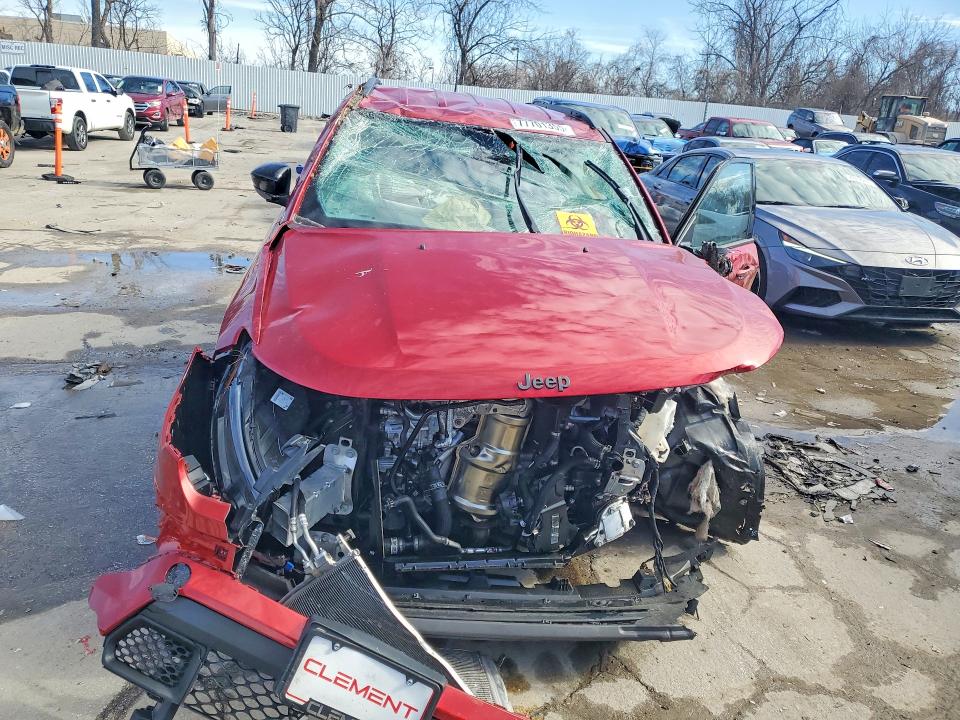 2026 Jeep Compass მანქანა იყიდება აუქციონზე, vin: 3C4NJDBN2TT163694, აუქციონის ნომერი: 77701355