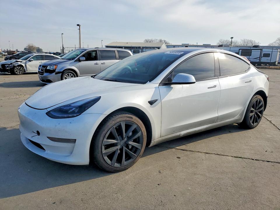 2023 Tesla Model 3 მანქანა იყიდება აუქციონზე, vin: 5YJ3E1EA9PF495042, აუქციონის ნომერი: 76605895