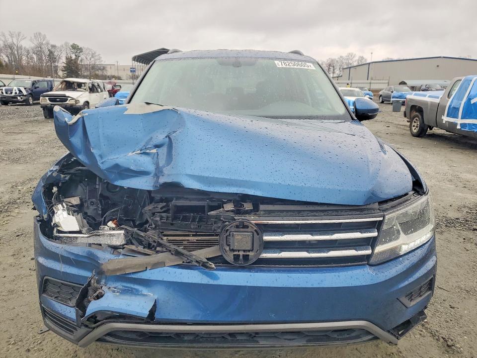 Продаж на аукціоні авто 2020 Volkswagen Tiguan, vin: 3VV3B7AX3LM076021, номер лоту: 78250605