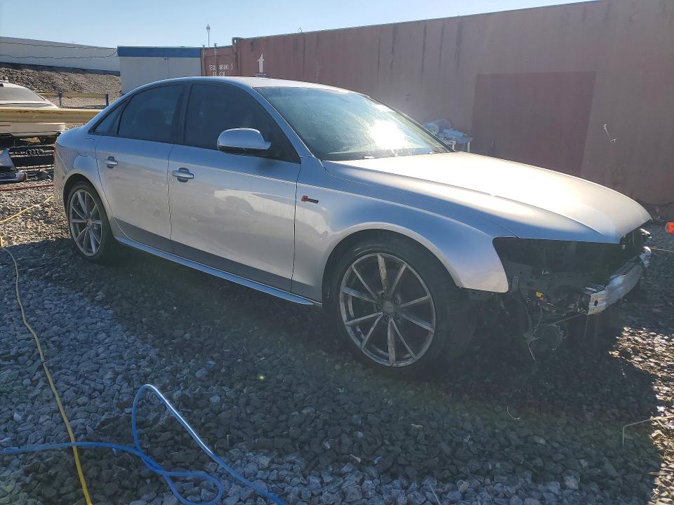 Продажа на аукционе авто 2016 Audi S4, vin: WAUBGAFL3GA009403, номер лота: 75742925