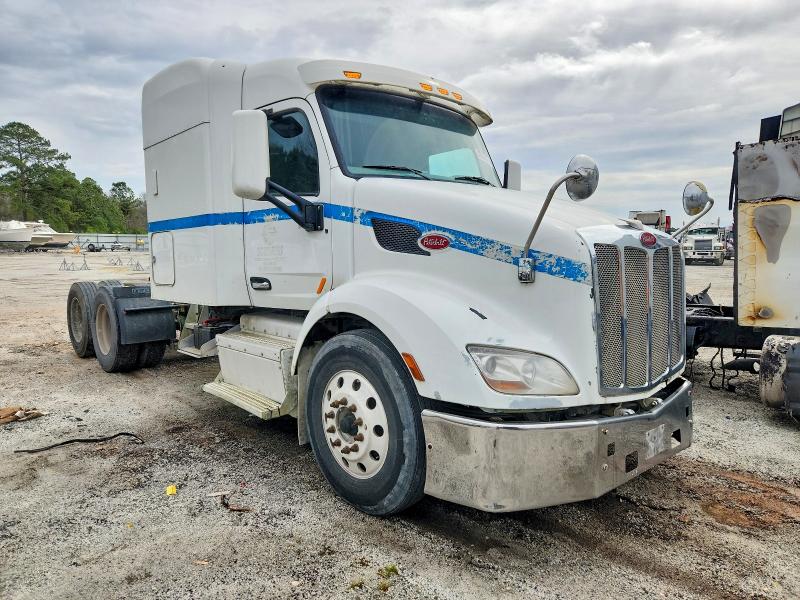 75675575 :رقم المزاد ، 1XPBDP9X6FD293179 vin ، 2015 Peterbilt Tractor 579 مزاد بيع