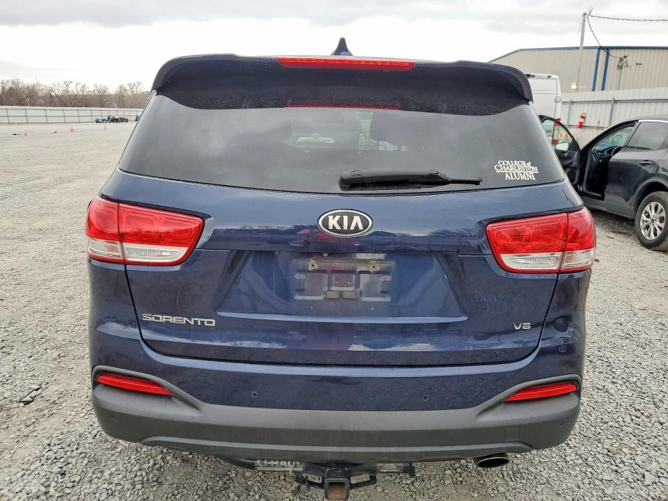 Продажа на аукционе авто 2016 Kia Sorento, vin: 5XYPG4A50GG084868, номер лота: 77095215