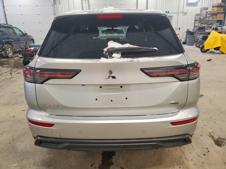 76325955 :رقم المزاد ، JA4J4UA88SZ613836 vin ، 2025 Mitsubishi Outlander مزاد بيع