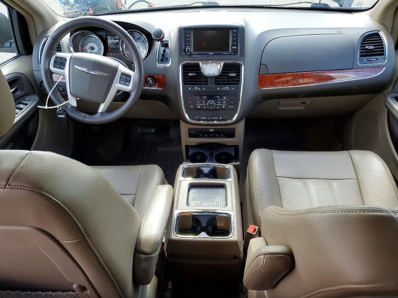 78100435 :رقم المزاد ، 2C4RC1CG9ER364928 vin ، 2014 Chrysler Town & Country مزاد بيع