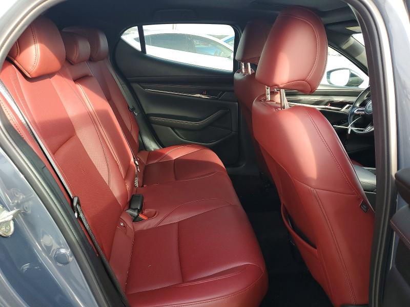 Продажа на аукционе авто 2023 Mazda 3, vin: JM1BPALM7P1619109, номер лота: 77987605