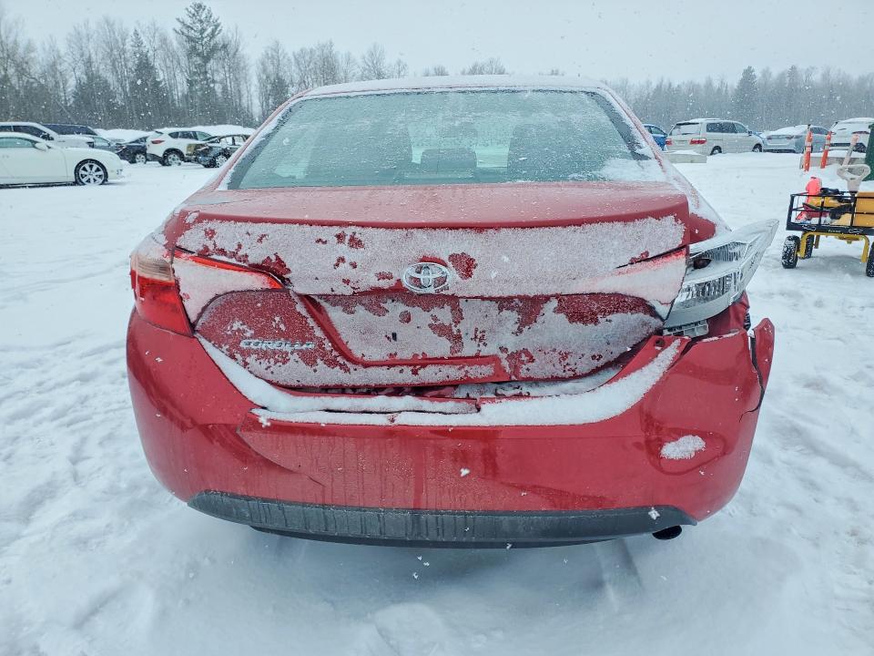 76429685 :رقم المزاد ، 2T1BURHE8HC932756 vin ، 2017 Toyota Corolla مزاد بيع