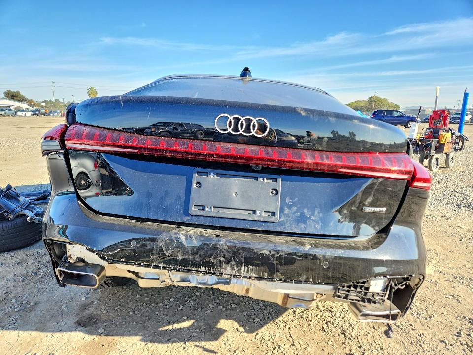 2025 Audi A5 მანქანა იყიდება აუქციონზე, vin: WAU1BCFUXSN042351, აუქციონის ნომერი: 78544065