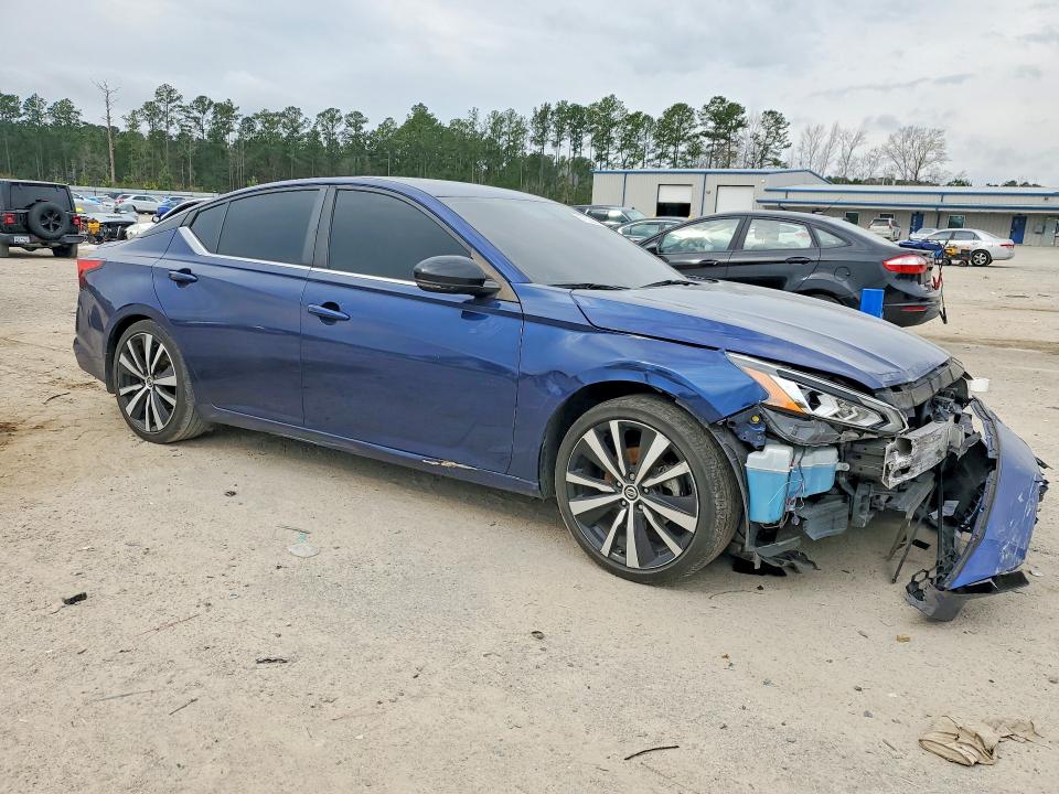 Продажа на аукционе авто 2019 Nissan Altima, vin: 1N4BL4CV6KC215789, номер лота: 77630675