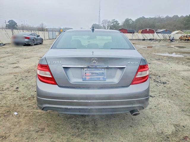 2009 Mercedes-benz C მანქანა იყიდება აუქციონზე, vin: WDDGF81XX9R047719, აუქციონის ნომერი: 76891635