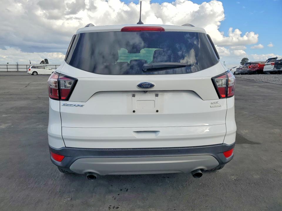 Aukcja sprzedaży 2018 Ford Escape, vin: 1FMCU0HD9JUA72166, numer aukcji: 77183905