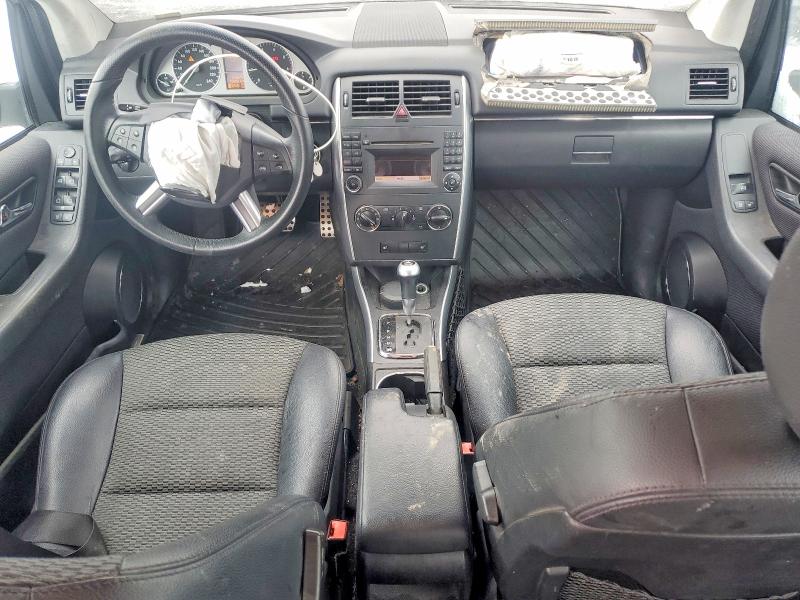 2010 Mercedes Benz B200 მანქანა იყიდება აუქციონზე, vin: WDDFH3EB2AJ566242, აუქციონის ნომერი: 74972395