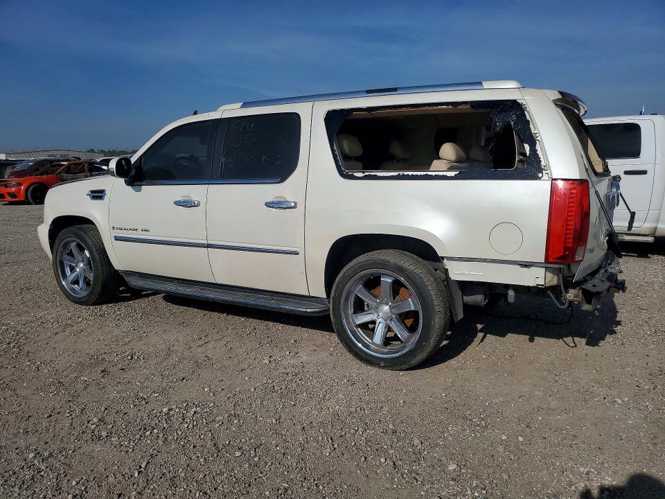 Продаж на аукціоні авто 2008 Cadillac Escalade, vin: 1GYFK668X8R116716, номер лоту: 77509695
