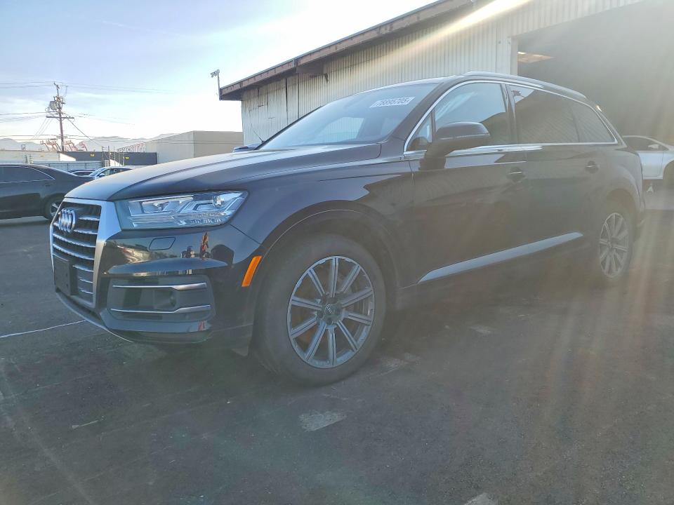 78895705 :رقم المزاد ، WA1LHAF71JD046036 vin ، 2018 Audi Q7 مزاد بيع