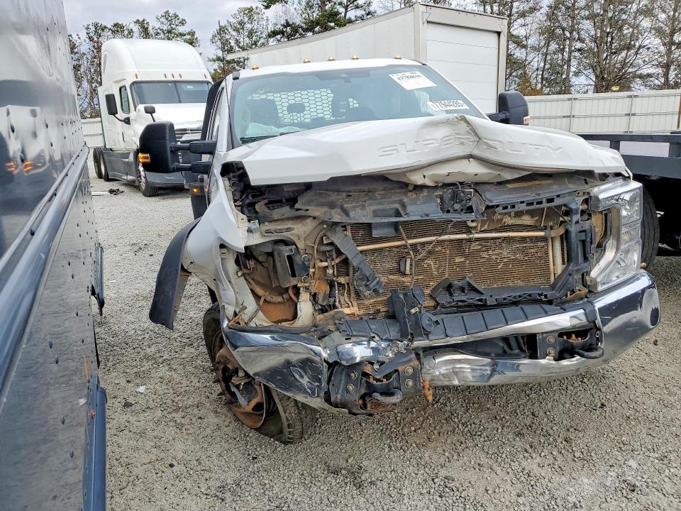 2022 Ford F450 მანქანა იყიდება აუქციონზე, vin: 1FD0W4HT4NEC28772, აუქციონის ნომერი: 77944285