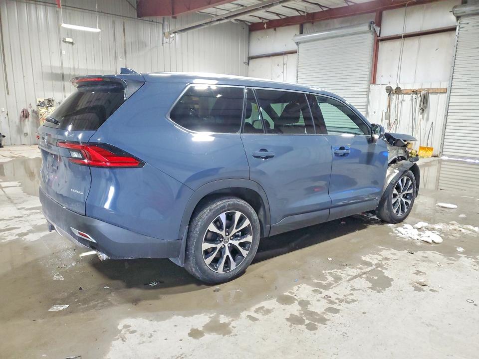 Продажа на аукционе авто 2024 Toyota Grand Highlander Hybrid, vin: 5TDADAB55RS005275, номер лота: 78136775