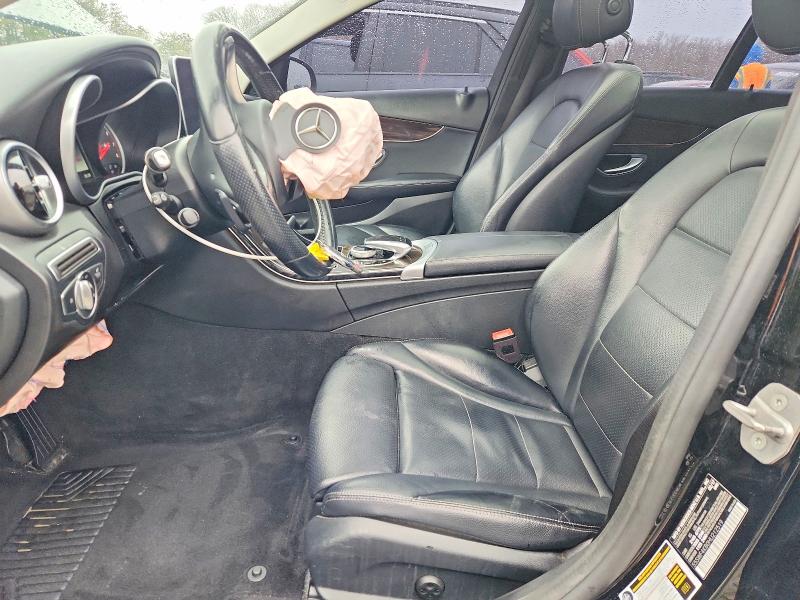 77931975 :رقم المزاد ، 55SWF4KB0HU212519 vin ، 2017 Mercedes-benz C مزاد بيع