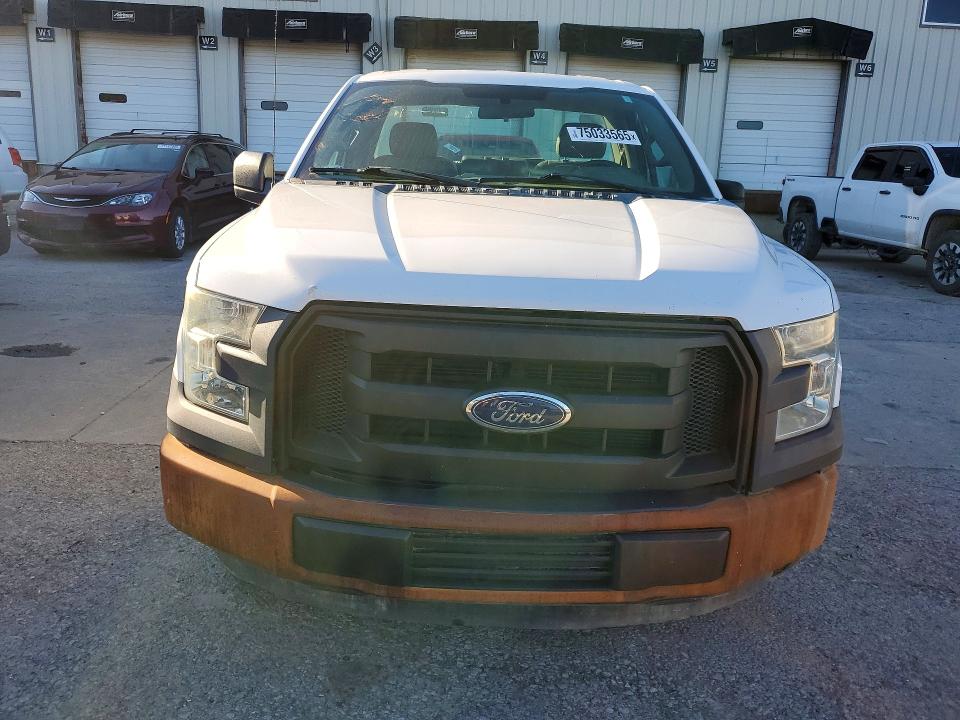 75033565 :رقم المزاد ، 1FTMF1C87GKD28456 vin ، 2016 Ford F150 مزاد بيع