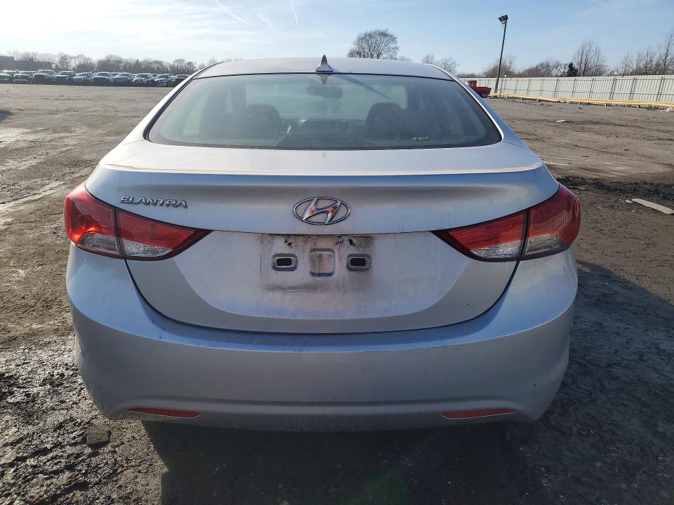 Продажа на аукционе авто 2013 Hyundai Elantra, vin: KMHDH4AEXDU602555, номер лота: 79399005