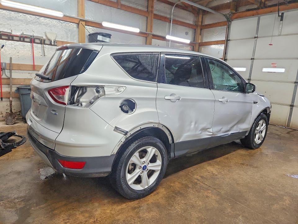 77722625 :رقم المزاد ، 1FMCU9G92FUC73206 vin ، 2015 Ford Escape مزاد بيع