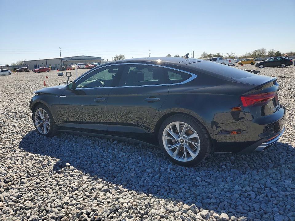 2022 Audi A5 მანქანა იყიდება აუქციონზე, vin: WAUABCF50NA027393, აუქციონის ნომერი: 78155105