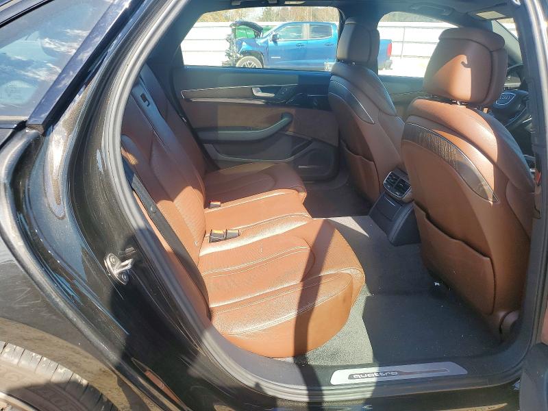 76026155 :رقم المزاد ، WAU44AFD4HN008975 vin ، 2017 Audi A8 مزاد بيع