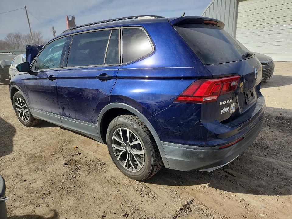 76860615 :رقم المزاد ، 3VV1B7AX5MM107133 vin ، 2021 Volkswagen Tiguan مزاد بيع