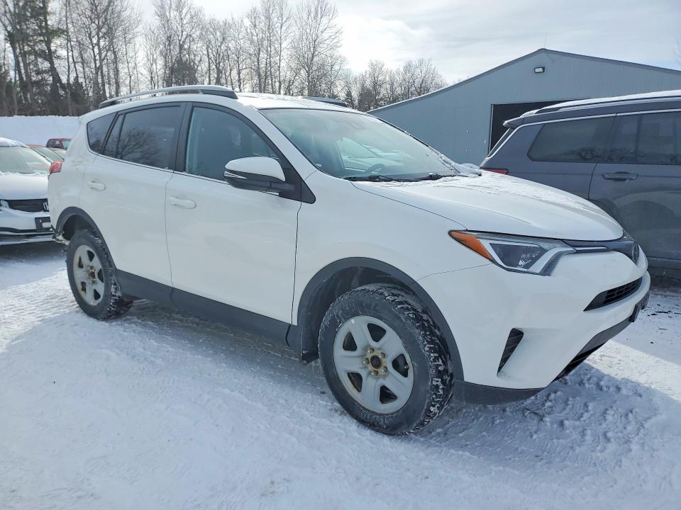 Продажа на аукционе авто 2017 Toyota Rav4 Le, vin: 2T3ZFREV9HW385516, номер лота: 76613515
