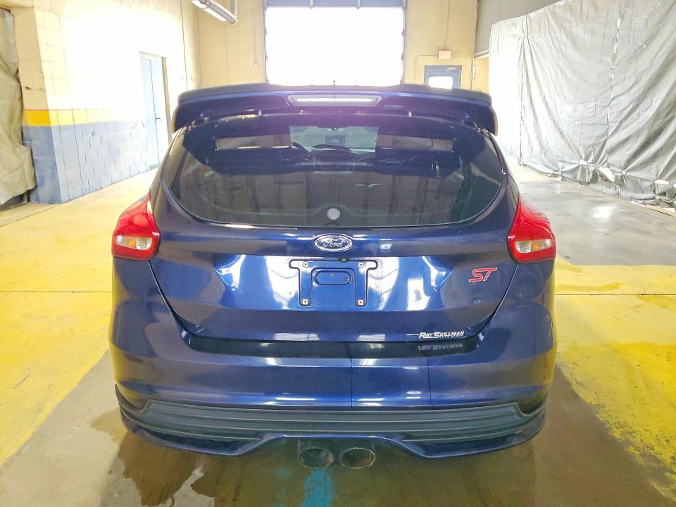 2016 Ford Focus მანქანა იყიდება აუქციონზე, vin: 1FADP3L90GL243931, აუქციონის ნომერი: 78284715