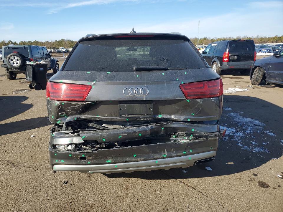 Продажа на аукционе авто 2019 Audi Q7, vin: WA1AHAF73KD017937, номер лота: 75876145