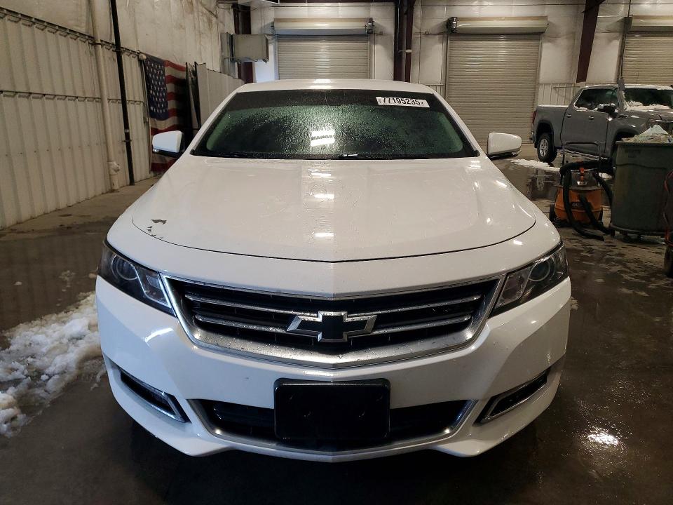 77195235 :رقم المزاد ، 1G1105S31JU121079 vin ، 2018 Chevrolet Impala مزاد بيع