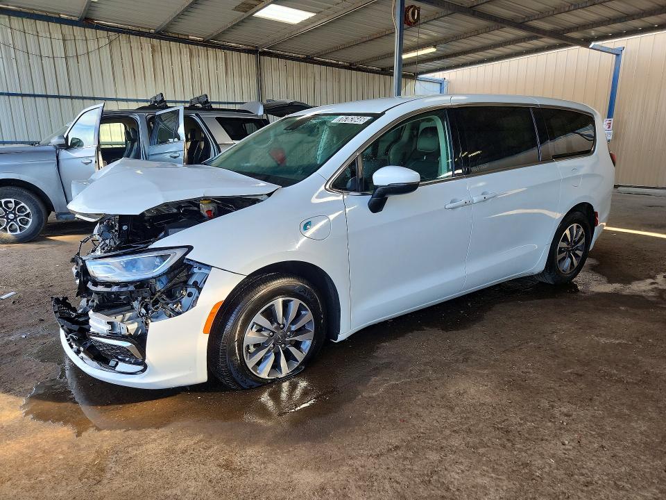 2023 Chrysler Pacifica მანქანა იყიდება აუქციონზე, vin: 2C4RC1L74PR588532, აუქციონის ნომერი: 76762645