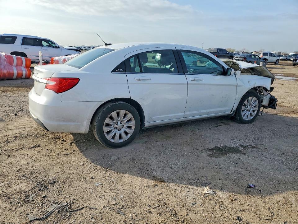 78045995 :رقم المزاد ، 1C3CCBAB9CN272137 vin ، 2012 Chrysler 200 مزاد بيع