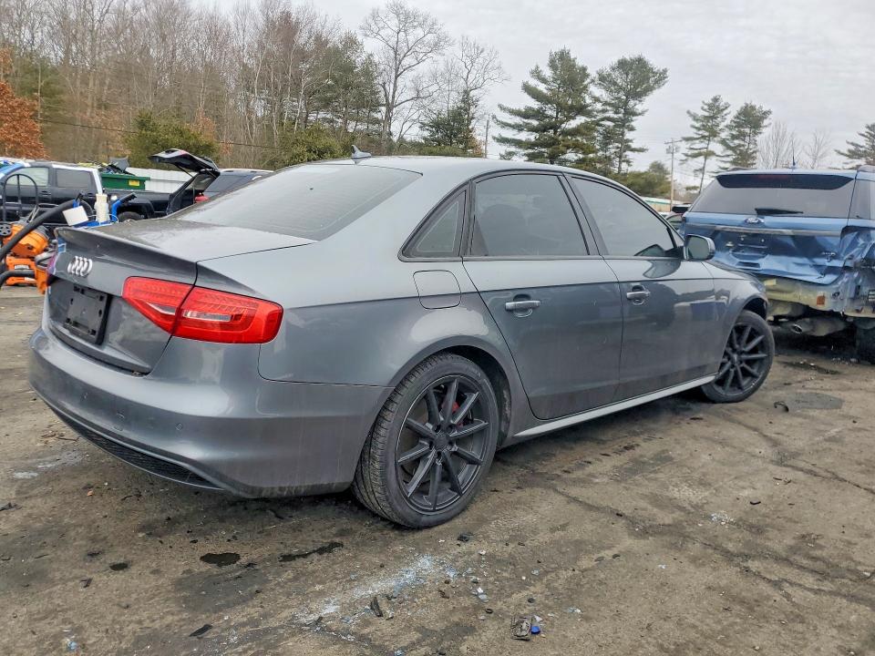 Продажа на аукционе авто 2014 Audi A4, vin: WAUFFAFL2EN033217, номер лота: 77319235