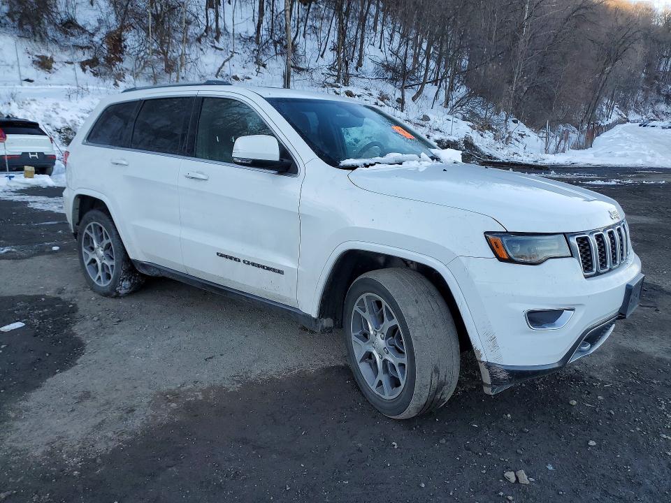 Продаж на аукціоні авто 2018 Jeep Grand Cherokee, vin: 1C4RJFBG8JC363583, номер лоту: 74330405