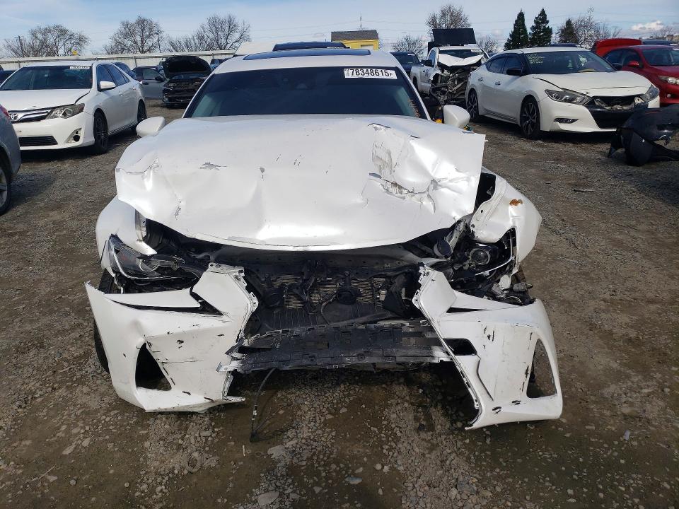 78348615 :رقم المزاد ، JTHBA1D24J5065802 vin ، 2018 Lexus Is مزاد بيع