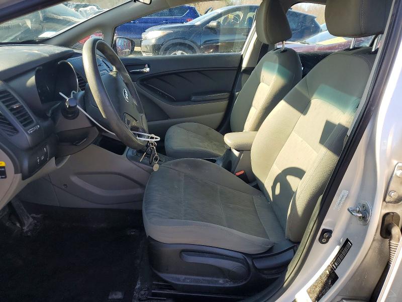 77355385 :رقم المزاد ، KNAFK4A68F5287417 vin ، 2015 Kia Forte مزاد بيع