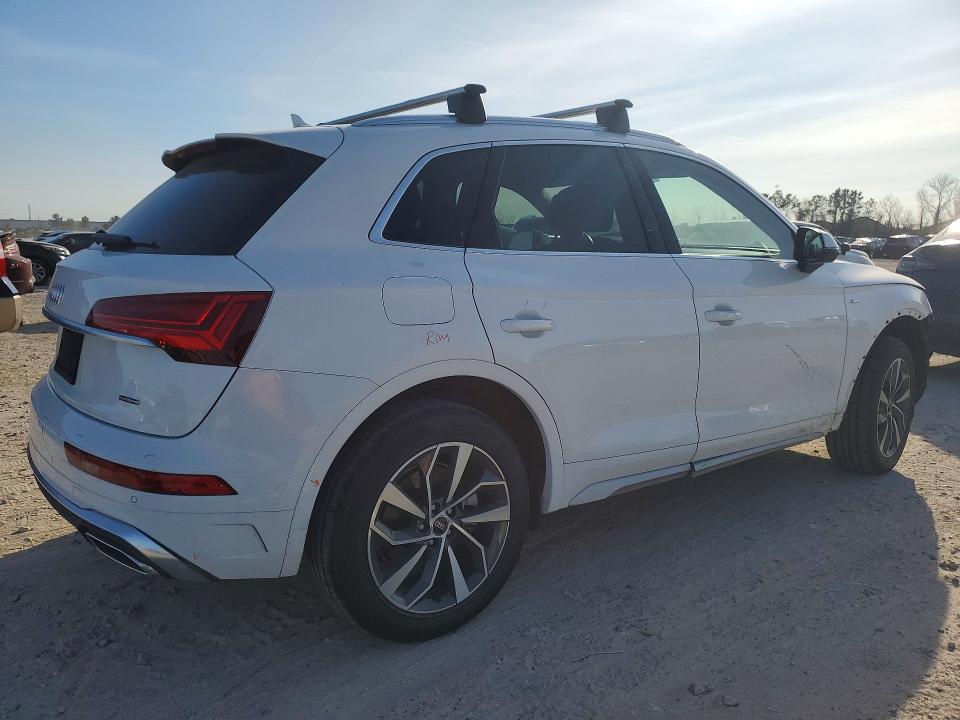 2024 Audi Q5 მანქანა იყიდება აუქციონზე, vin: WA1EAAFY1R2083701, აუქციონის ნომერი: 78729065