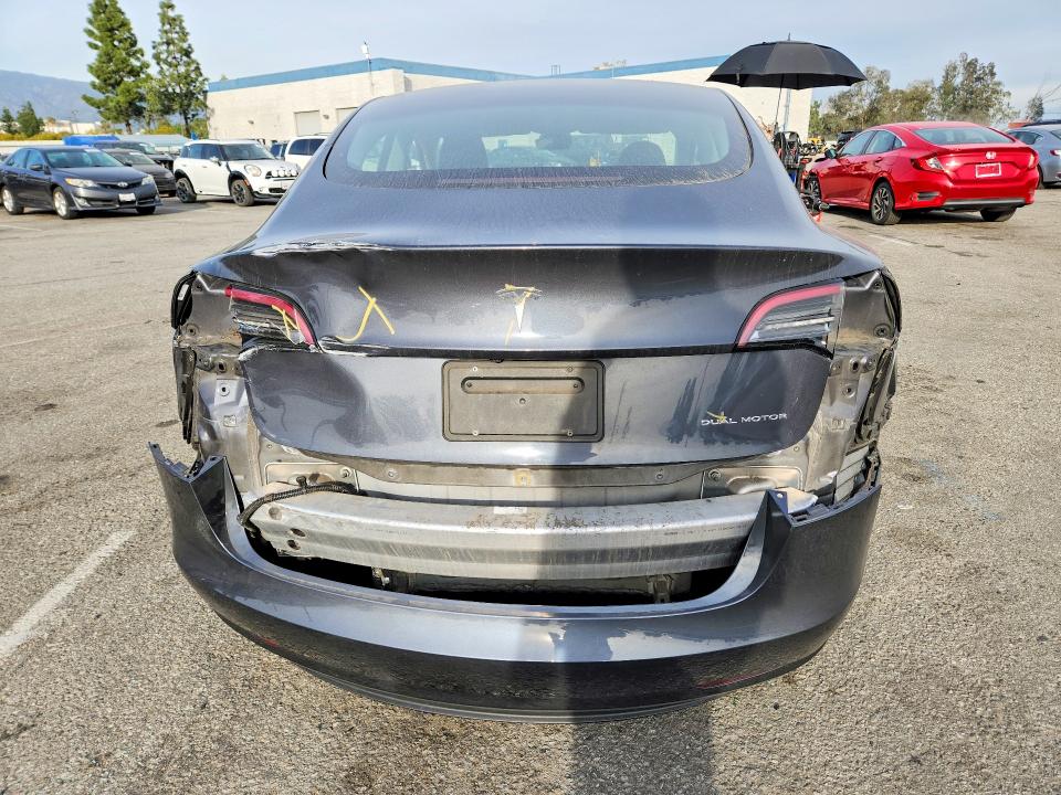 2021 Tesla Model 3 მანქანა იყიდება აუქციონზე, vin: 5YJ3E1EB1MF974611, აუქციონის ნომერი: 75782355