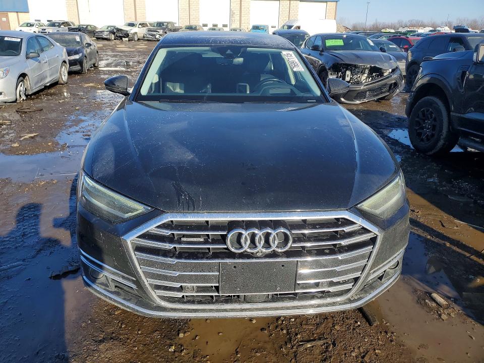 Продаж на аукціоні авто 2020 Audi A8, vin: WAU8EAF85LN004282, номер лоту: 76997115