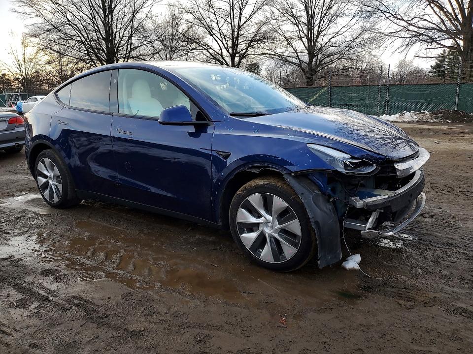 75173715 :رقم المزاد ، 7SAYGDEE3PF828830 vin ، 2023 Tesla Model Y مزاد بيع