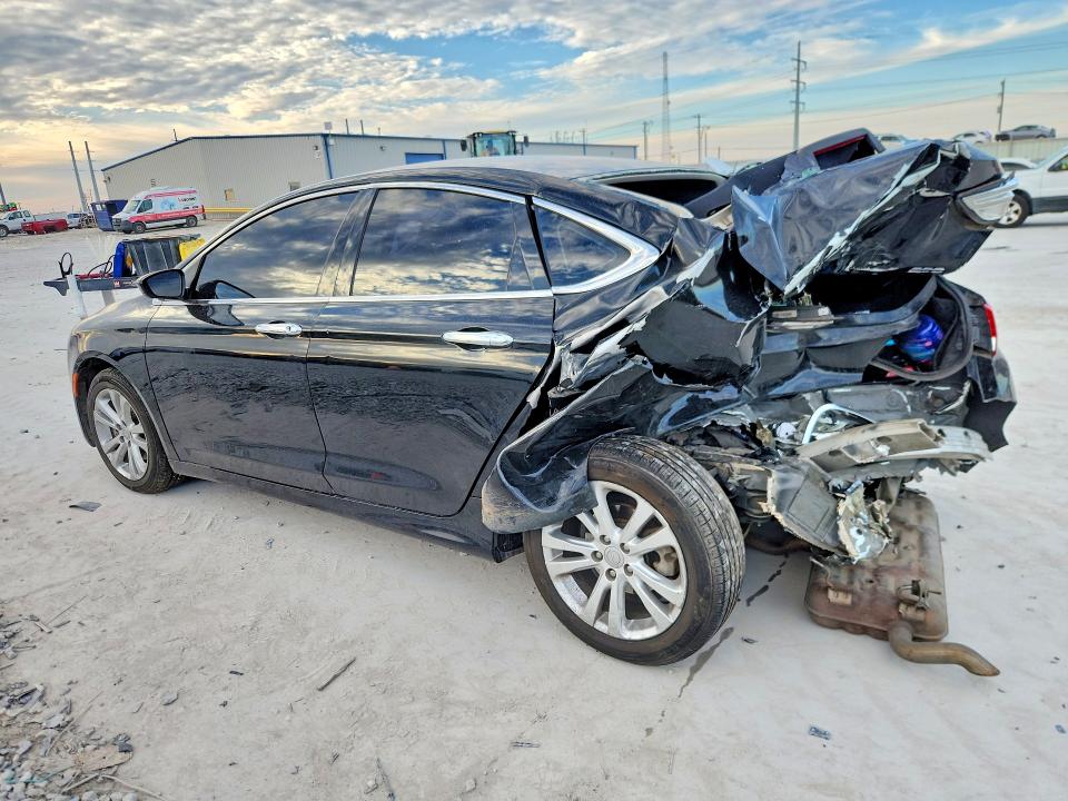 Aukcja sprzedaży 2015 Chrysler 200, vin: 1C3CCCAB0FN695070, numer aukcji: 77225035