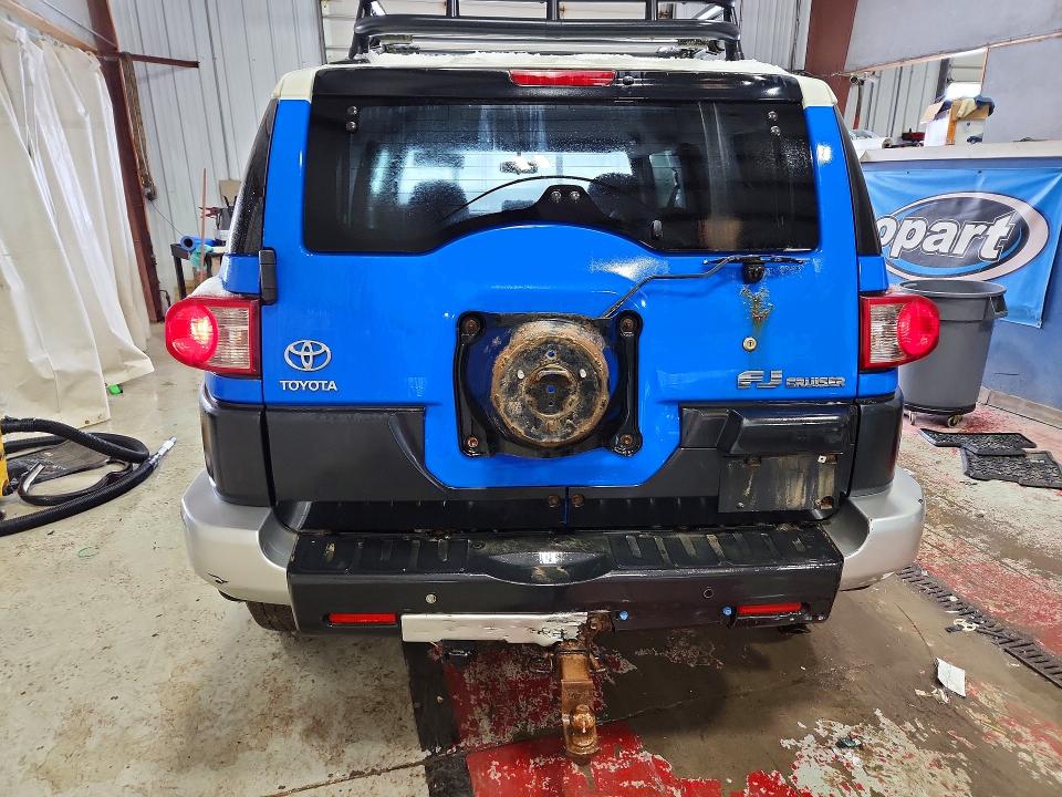 2007 Toyota Fj Cruiser მანქანა იყიდება აუქციონზე, vin: JTEBU11F170078637, აუქციონის ნომერი: 78566165